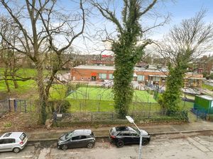 Front aspect- click for photo gallery